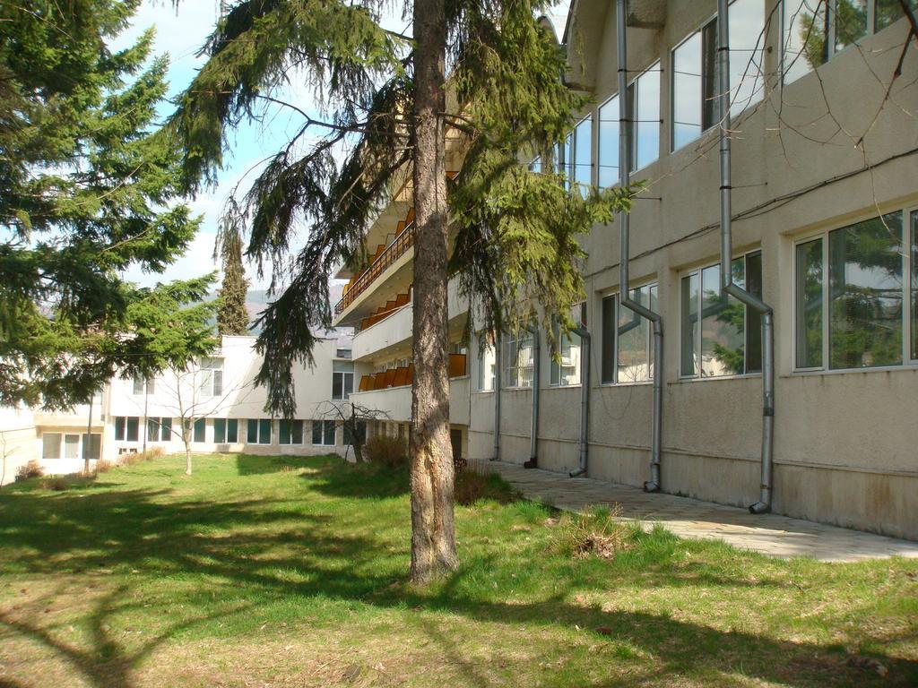 Балнеохотел Роза Strelcha Exterior foto