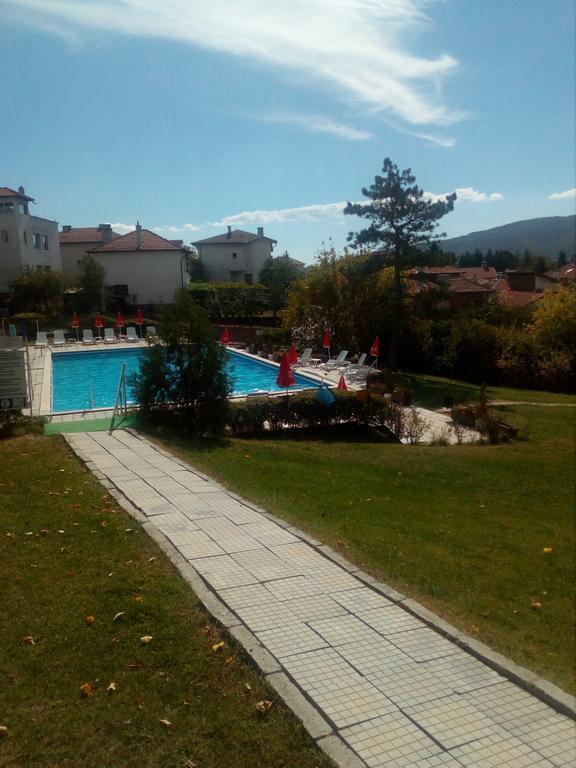 Балнеохотел Роза Strelcha Exterior foto